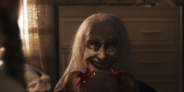 Expediente Warren: el último rito